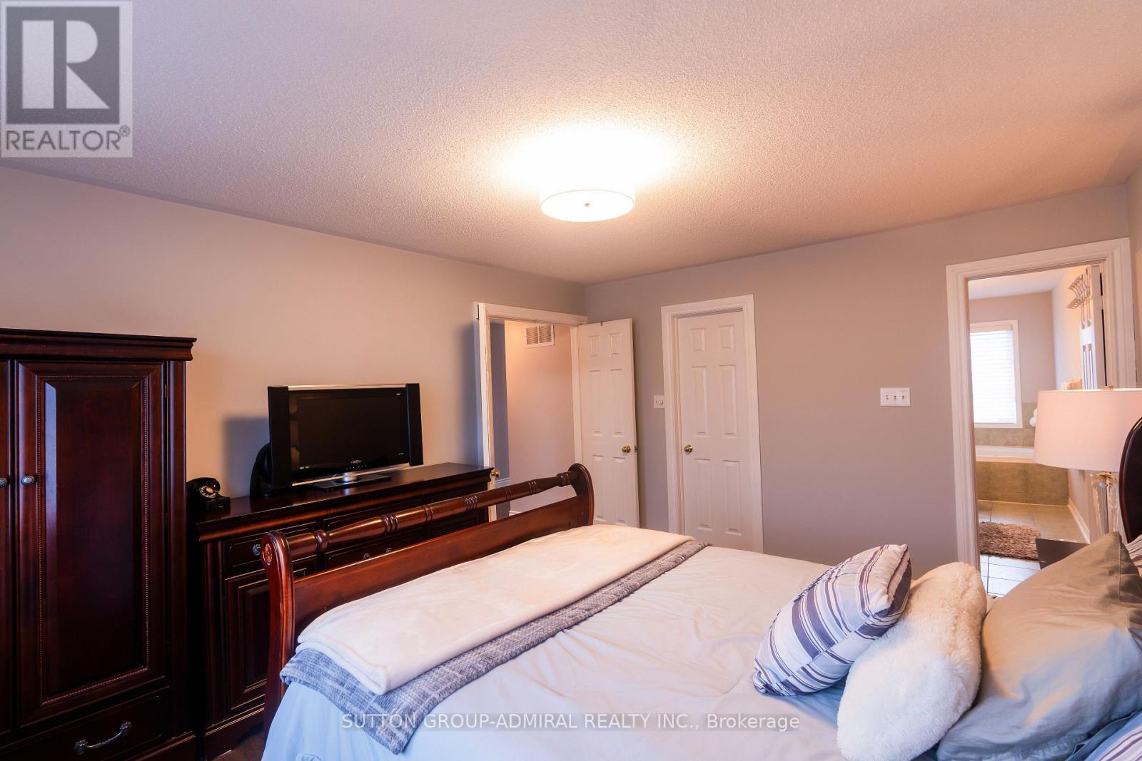 43 Mainland Crescent, Vaughan, Ontario  L6A 3G4 - Photo 23 - N13585714
