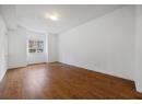 1007 Harvey Avenue Unit# 104, Kelowna, BC V1Y 6E4