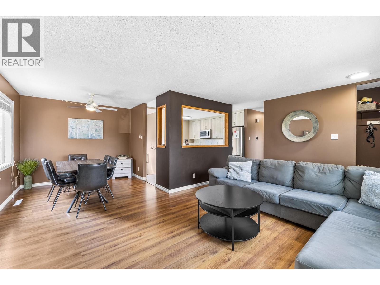 1244 Larch S Drive S, Cranbrook, British Columbia V1C 2K1 - Photo 5 - 10395633