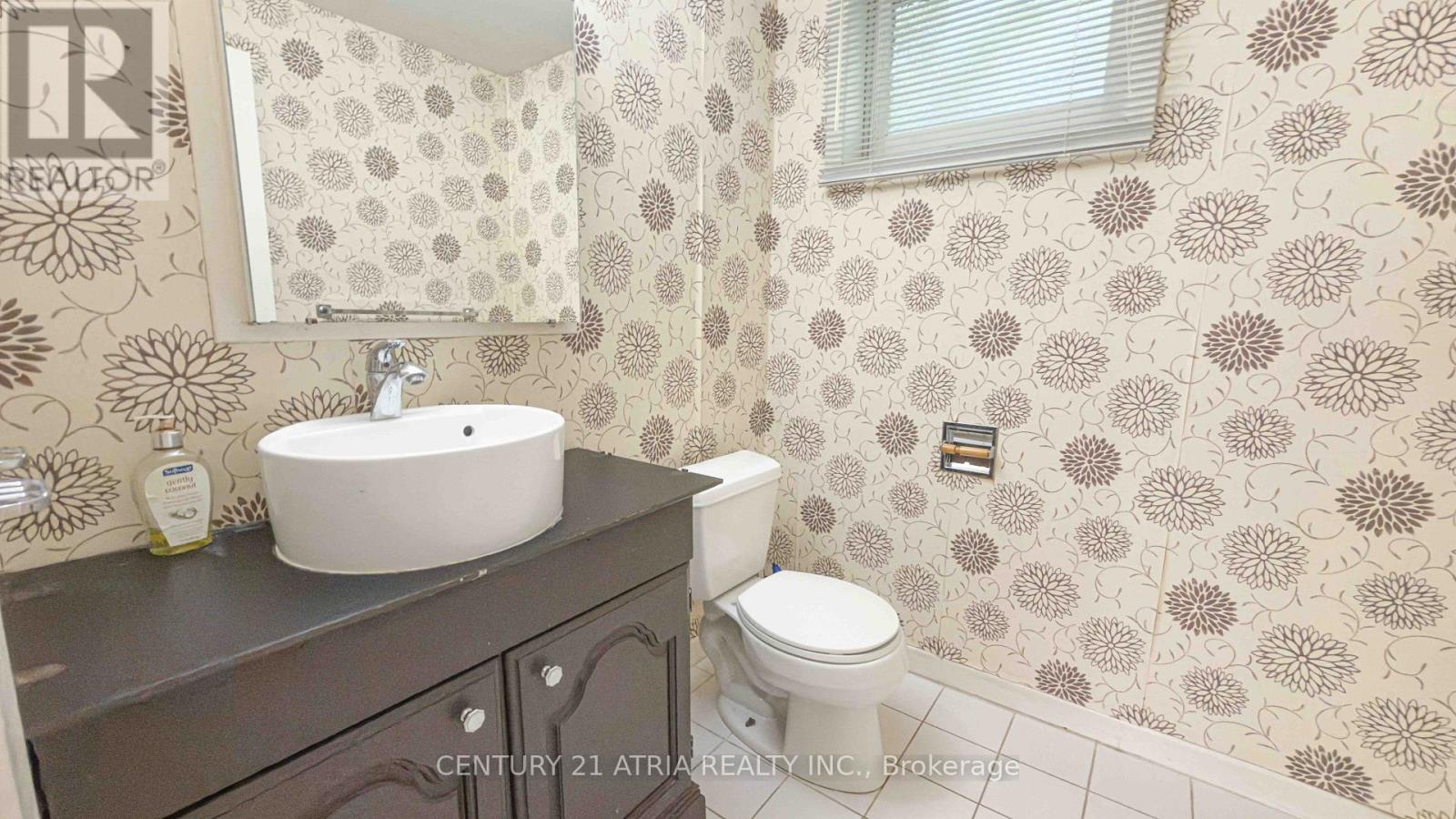 11 Danville Drive, Toronto, Ontario M2P 1H7 - Photo 26 - C13586502