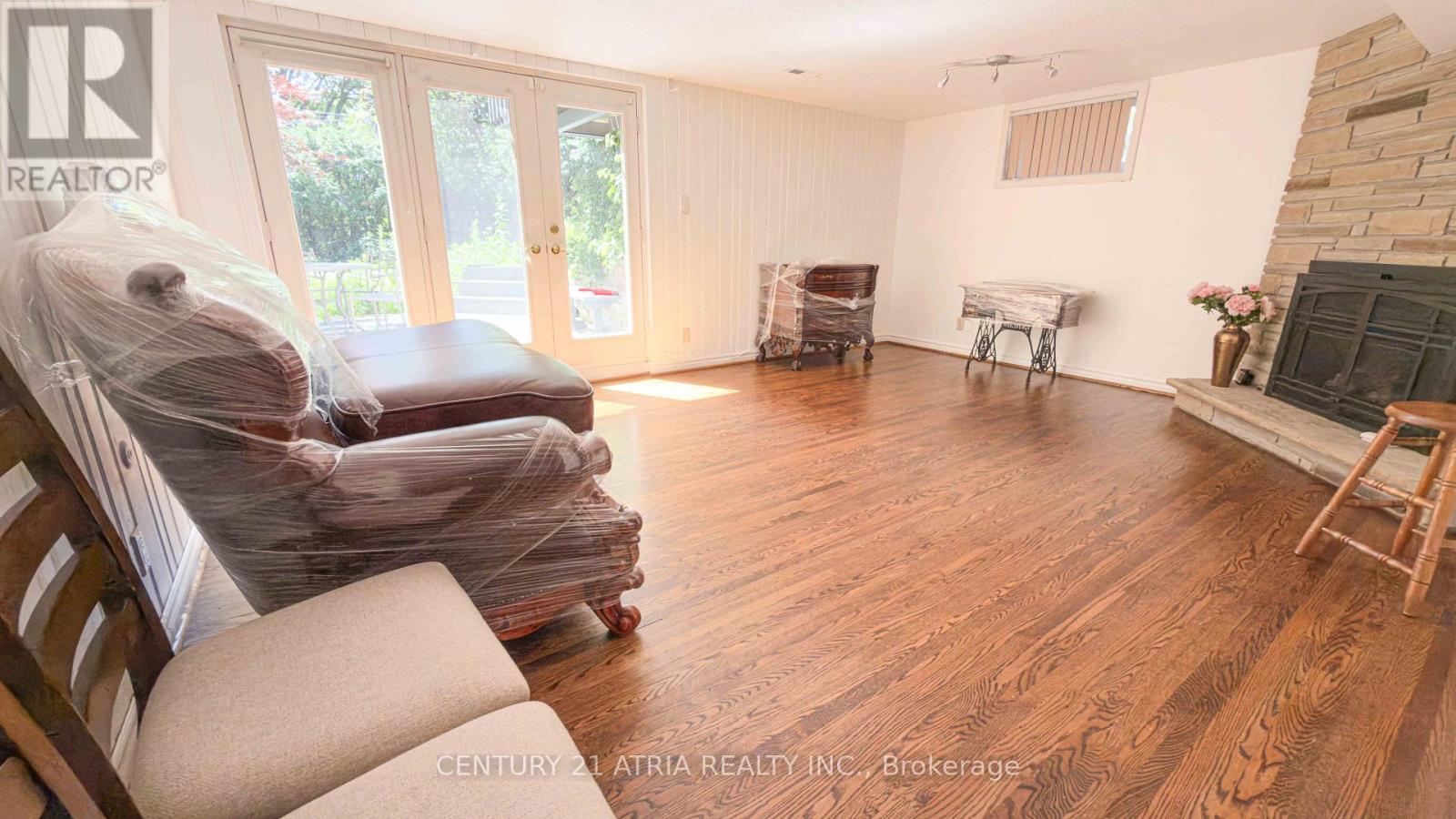 11 Danville Drive, Toronto, Ontario M2P 1H7 - Photo 25 - C13586502