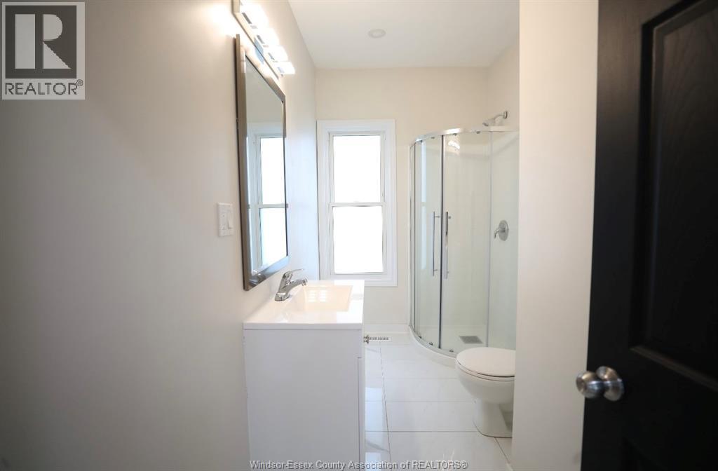 859 Pierre, Windsor, Ontario  N9A 2K6 - Photo 11 - 26017624