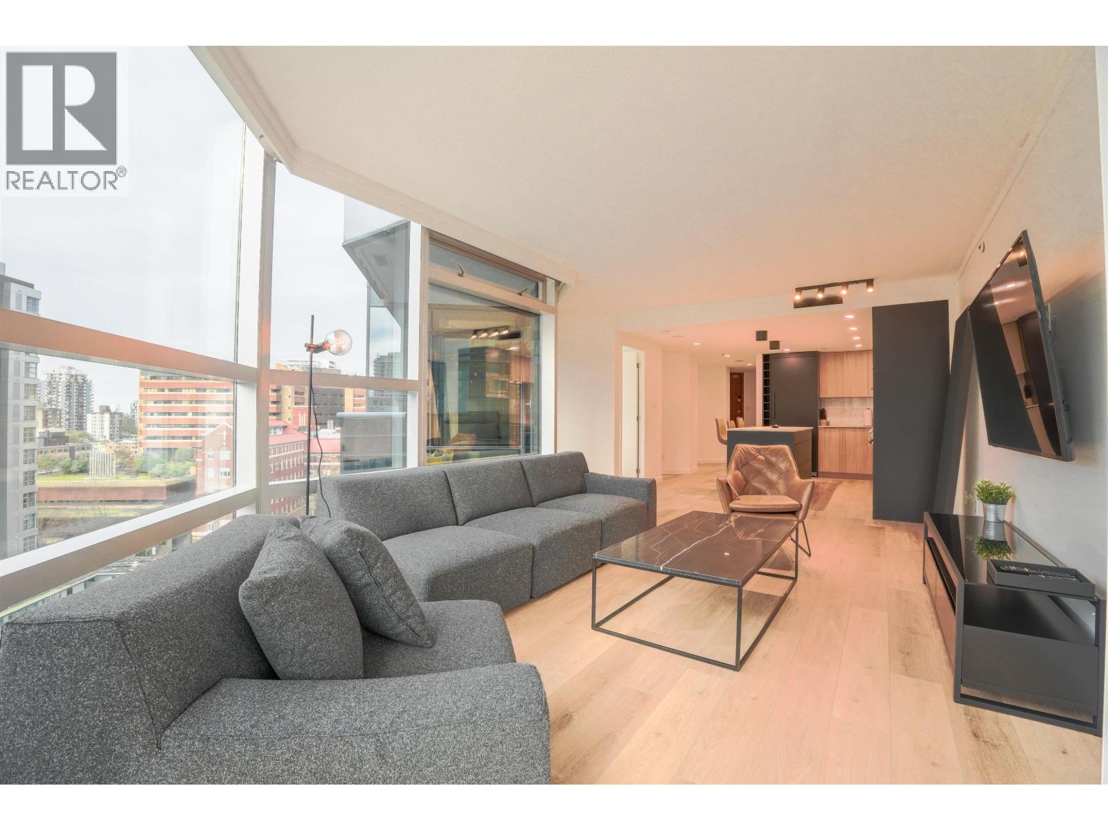 1050 BURRARD STREET, Vancouver