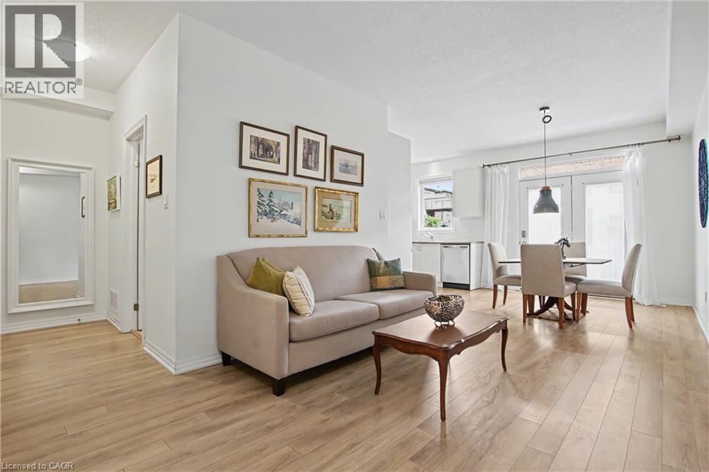 290 W Barton Street W Unit# 4, Hamilton, Ontario  L8R 3P3 - Photo 5 - 40849593