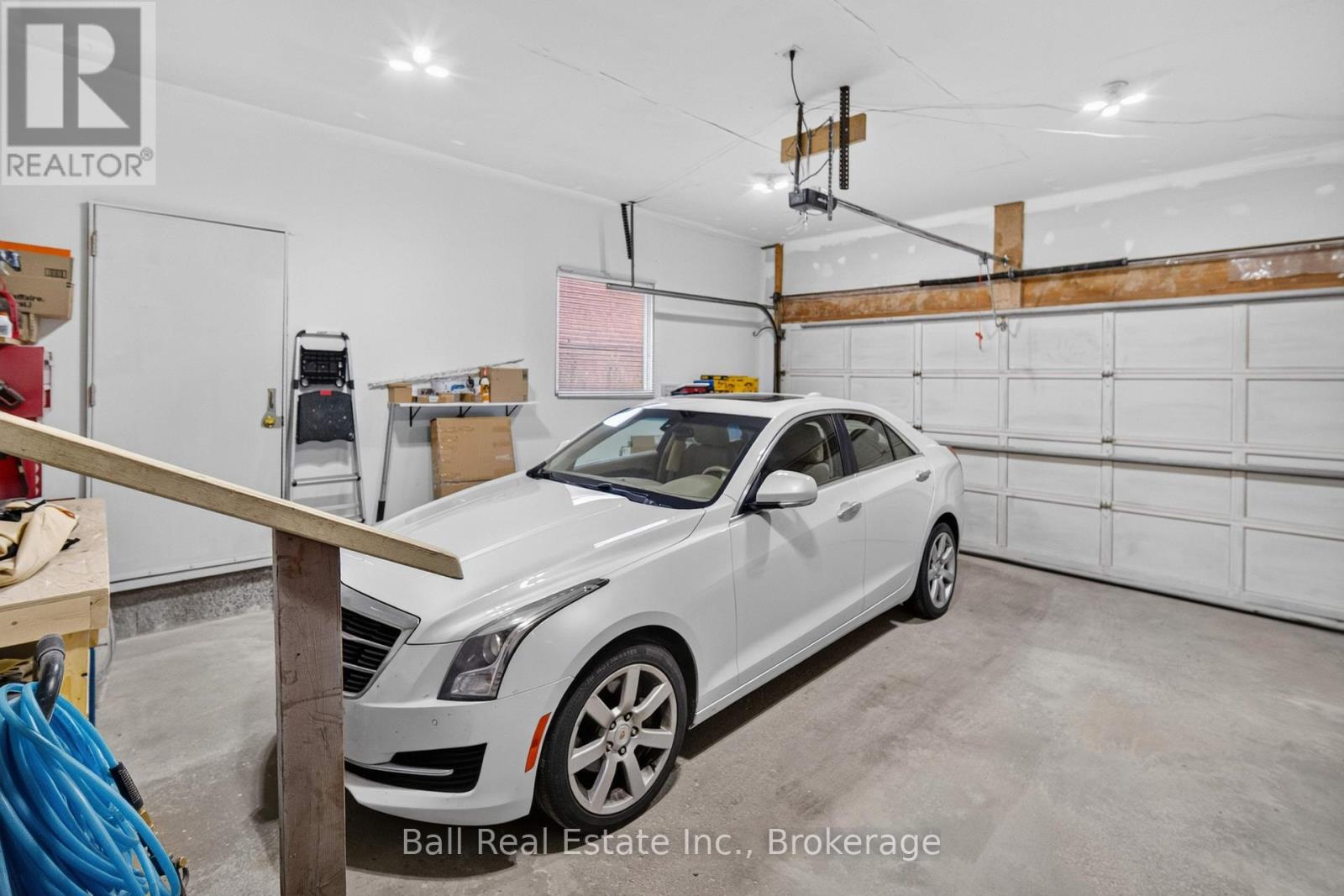 18 Russell Hill Road, Kawartha Lakes, Ontario  K0M 1A0 - Photo 33 - X13598664