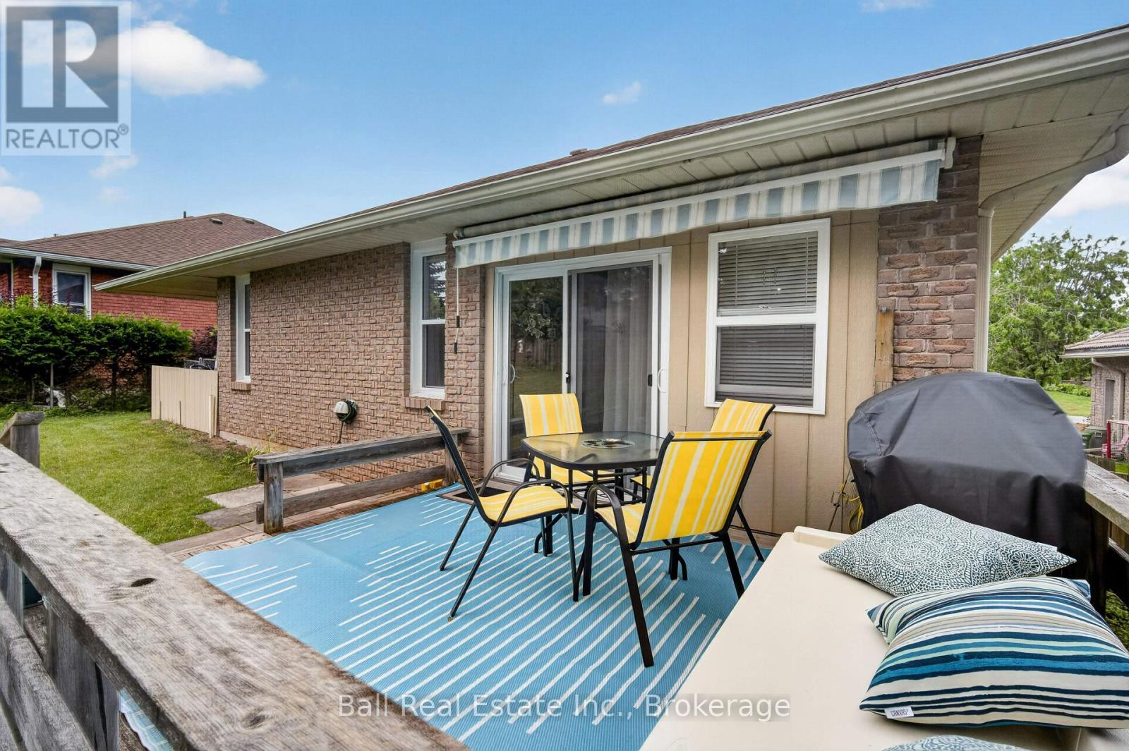 18 Russell Hill Road, Kawartha Lakes, Ontario  K0M 1A0 - Photo 35 - X13598664