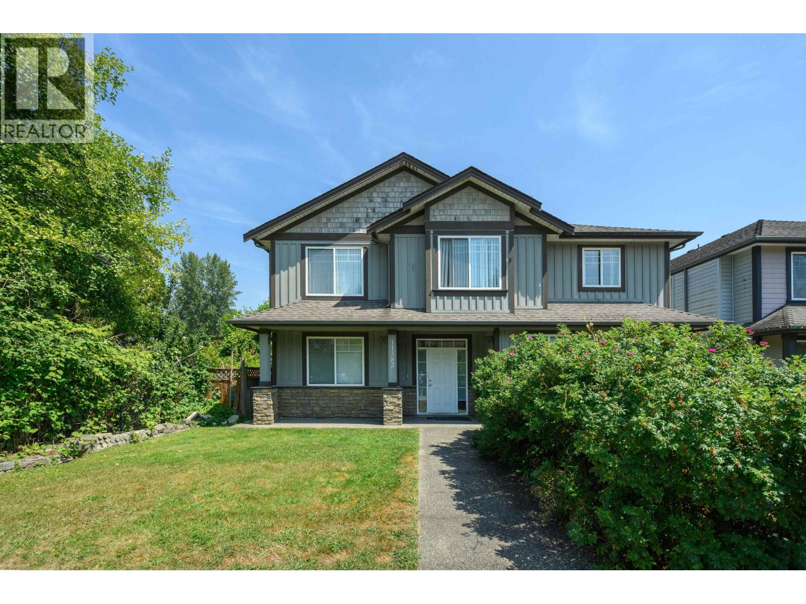 11382 240 Street, Maple Ridge, British Columbia  V2W 0B4 - Photo 1 - R3149327