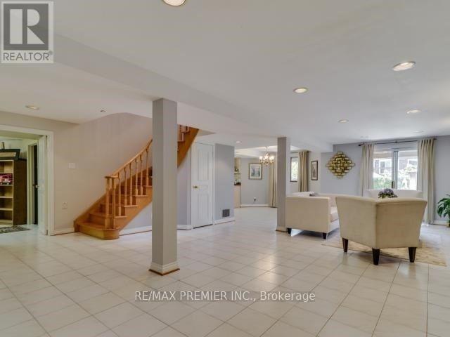 29 Carmen Crescent, Vaughan, Ontario  L4L 5P9 - Photo 13 - N13598650