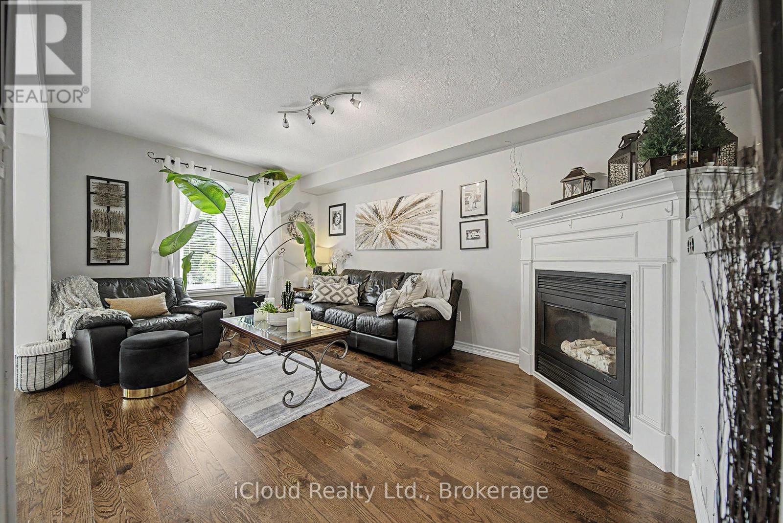 3926 Baggins Court, Mississauga, Ontario  L5N 7A3 - Photo 31 - W13598708