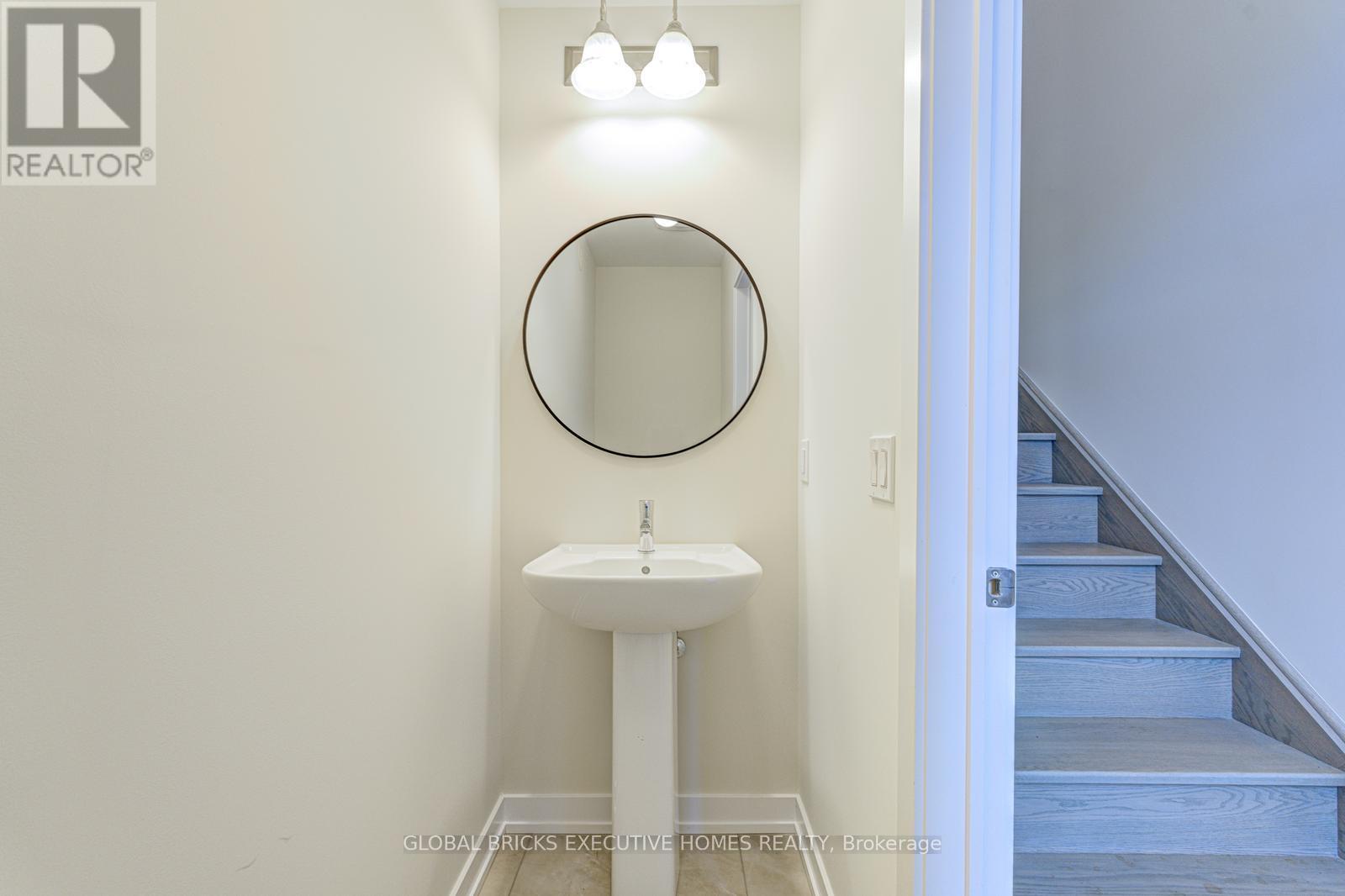 1345 Kaniv Street, Oakville, Ontario  L6M 5R3 - Photo 24 - W13598716