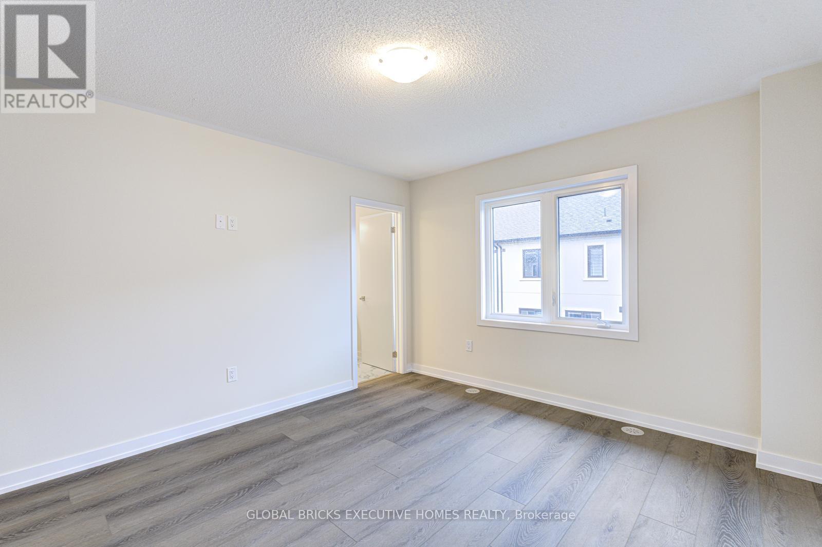 1345 Kaniv Street, Oakville, Ontario  L6M 5R3 - Photo 27 - W13598716