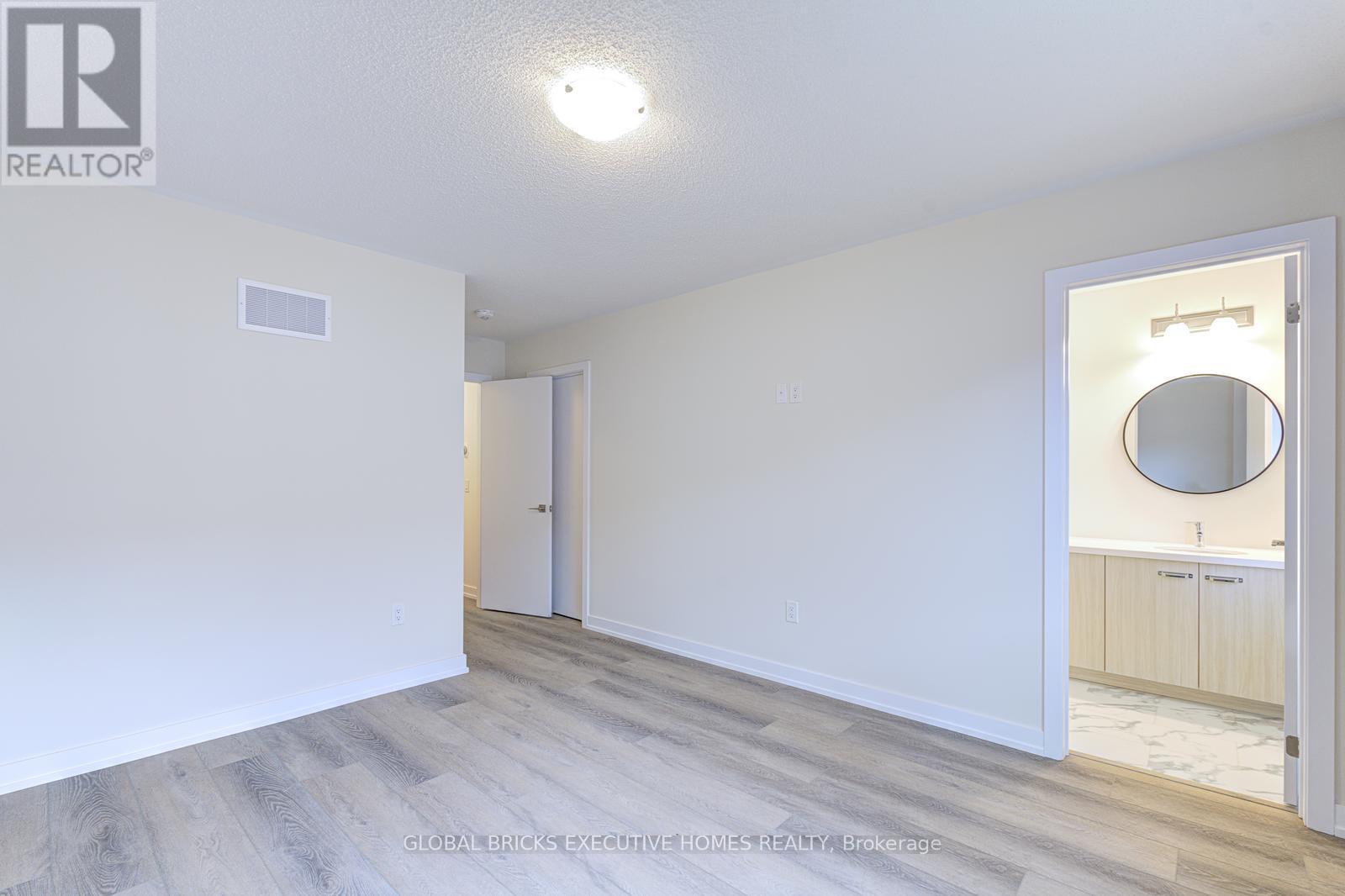 1345 Kaniv Street, Oakville, Ontario  L6M 5R3 - Photo 28 - W13598716