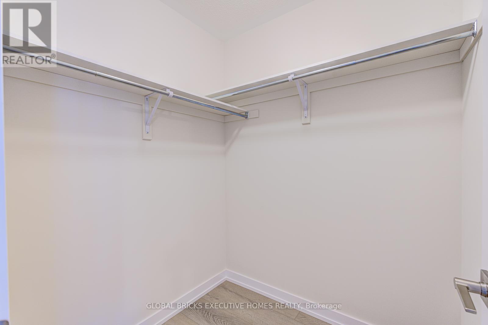 1345 Kaniv Street, Oakville, Ontario  L6M 5R3 - Photo 34 - W13598716