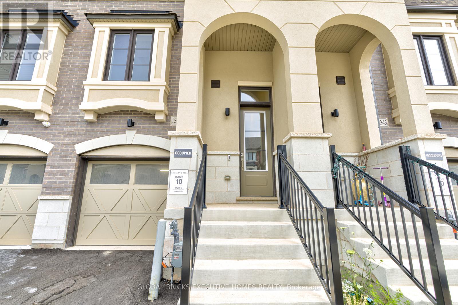 1345 Kaniv Street, Oakville, Ontario  L6M 5R3 - Photo 4 - W13598716