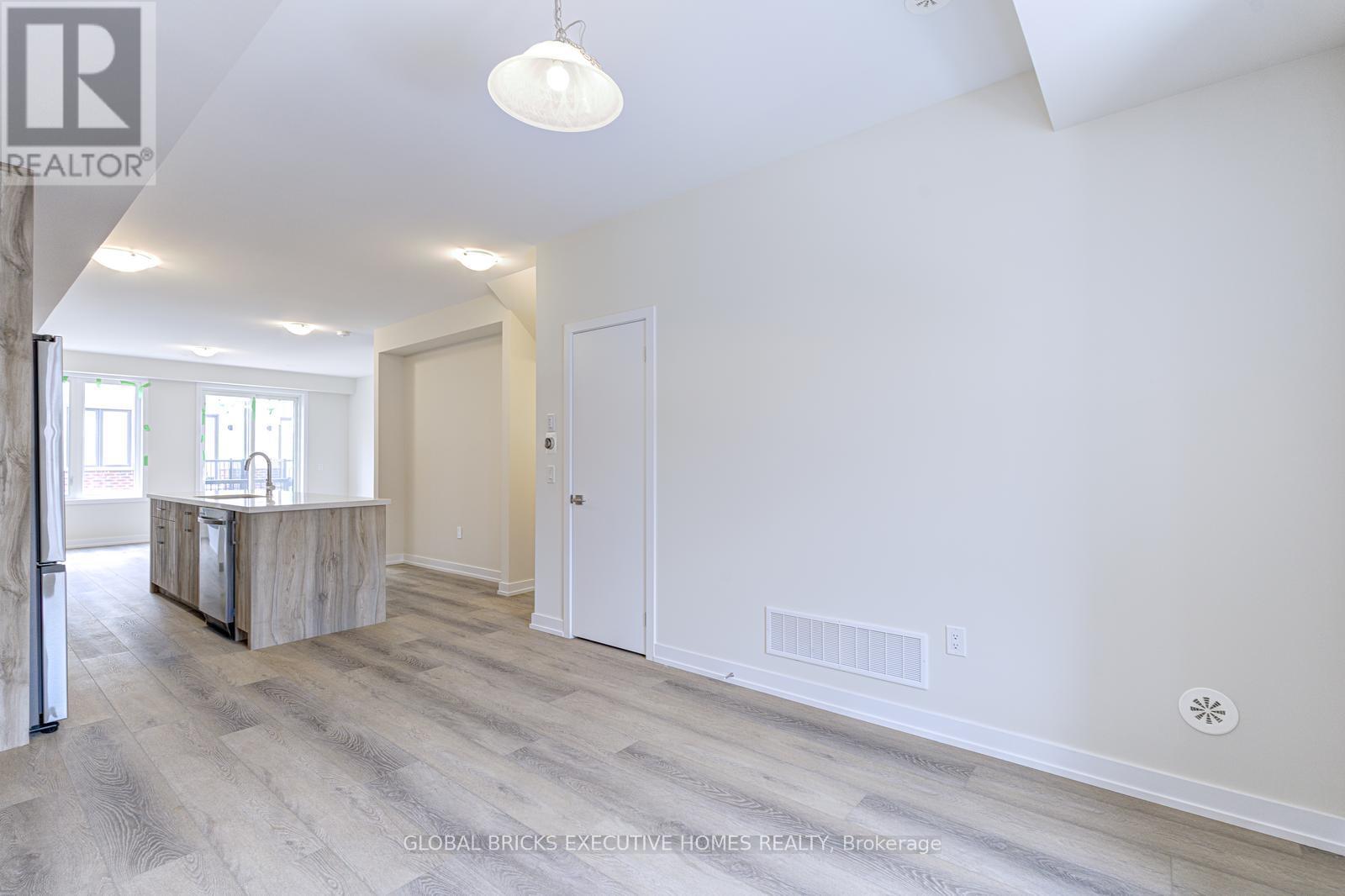 1345 Kaniv Street, Oakville, Ontario  L6M 5R3 - Photo 8 - W13598716