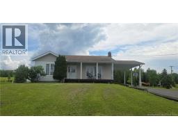 12 Bélanger Street, Saint-Arthur, New Brunswick