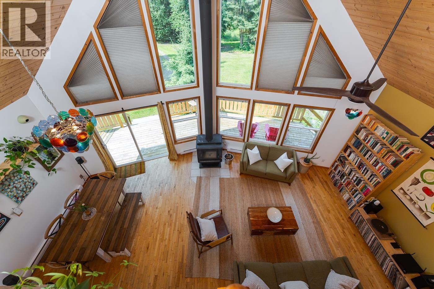 Listing image 13