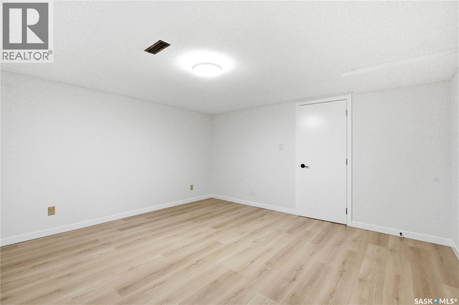 133 113th Street W, Saskatoon, Saskatchewan  S7N 1V9 - Photo 38 - SK043482