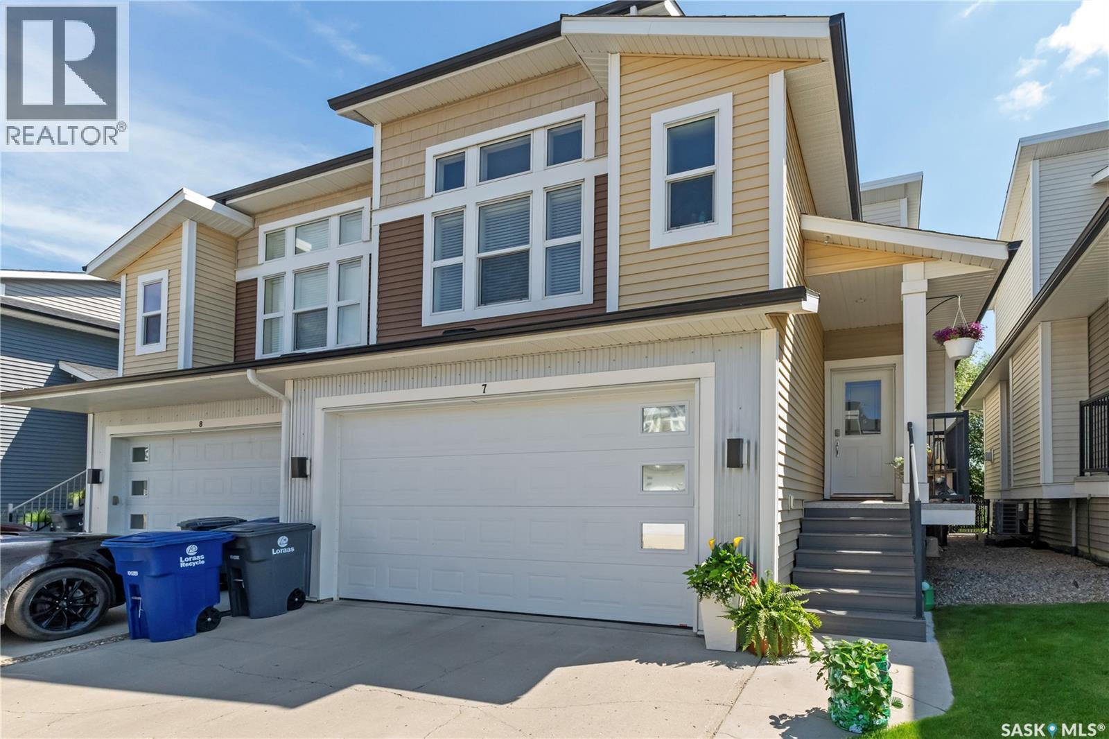 7 700 Central STREET W, warman, Saskatchewan