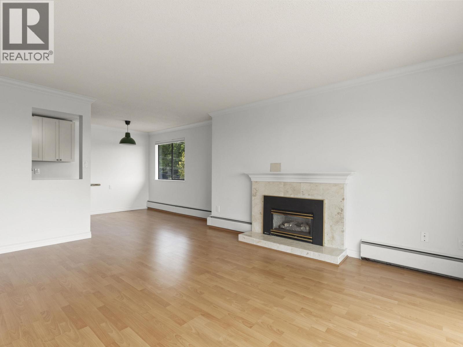 307 308 W 2nd Street, North Vancouver, British Columbia  V7M 1E1 - Photo 11 - R3148787
