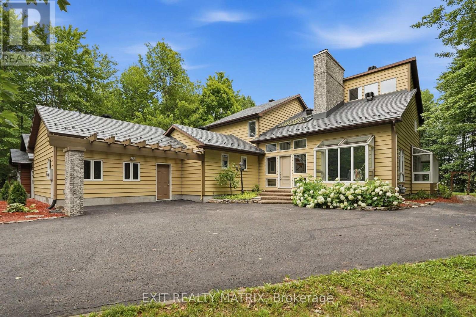 1634 Lucien Street, Champlain, Ontario  K0B 1K0 - Photo 4 - X13599018
