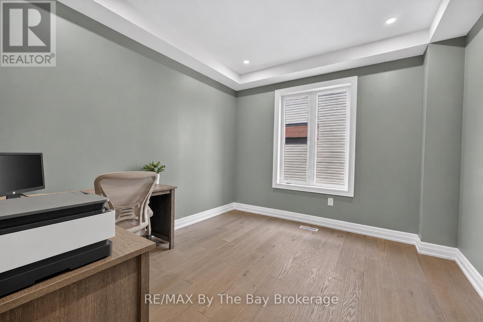 222 Mapleside Drive, Wasaga Beach, Ontario  L9Z 0L4 - Photo 12 - S13598792