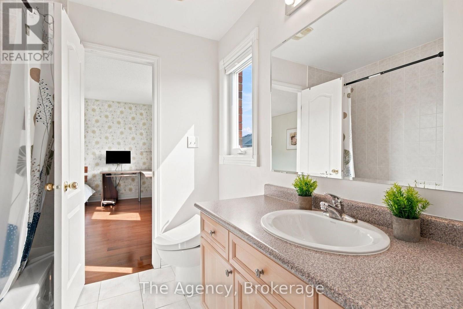 40 Catchfly Crescent, Brampton, Ontario  L6P 2H9 - Photo 24 - W13599012