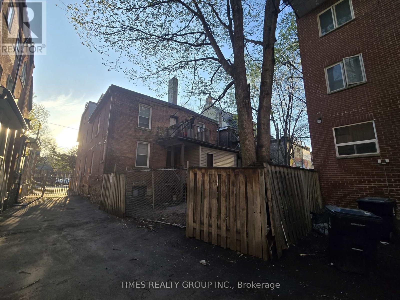 66-66a-68 Pembroke Street, Toronto, Ontario  M5A 2N8 - Photo 6 - C13598902