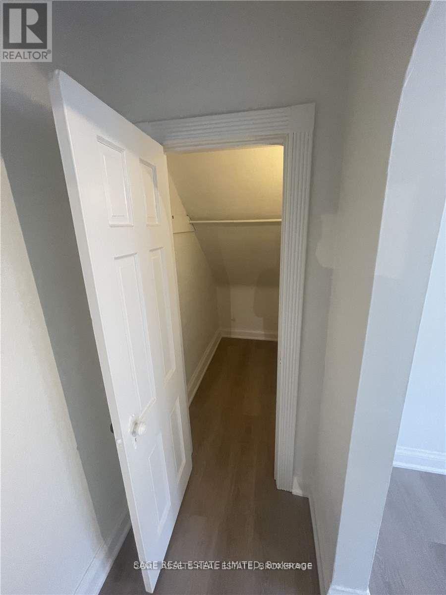 4 - 1083 Avenue Road, Toronto, Ontario  M5N 2E1 - Photo 14 - C13598904