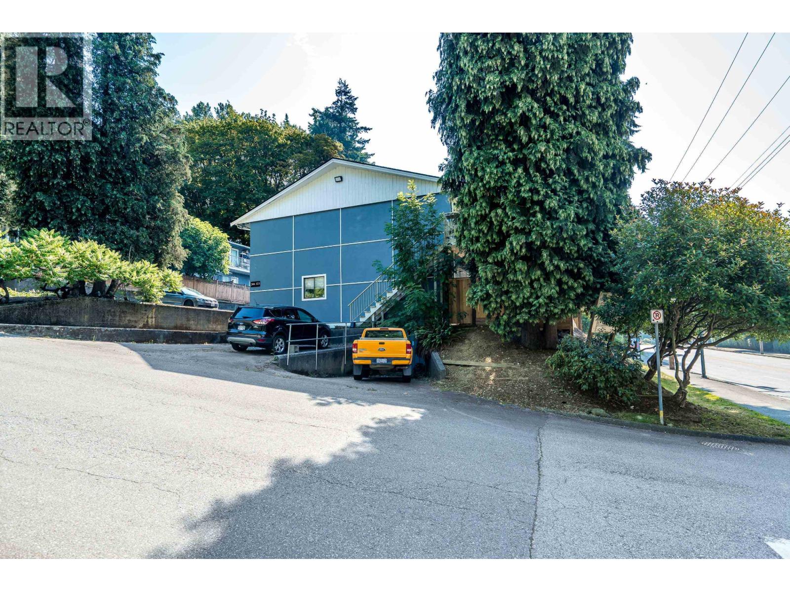 305 MARATHON COURT, Coquitlam, British Columbia