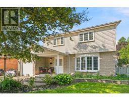 2 BELTON COURT, Whitby, Ontario