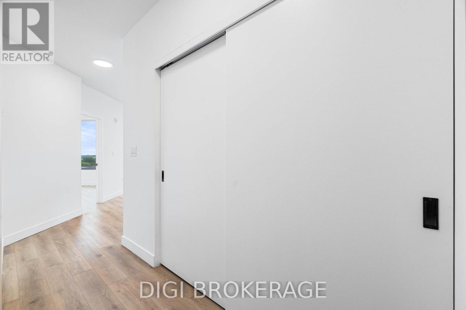 826 - 1600 James Naismith Drive, Ottawa, Ontario  K1B 5N8 - Photo 8 - X13598842