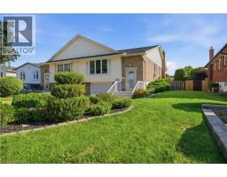 56 BROOKSTREAM Court, Hamilton, Ontario