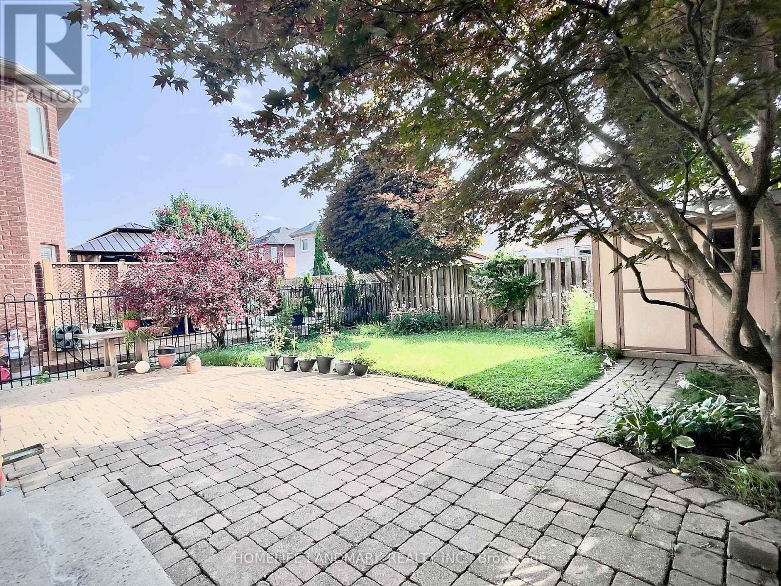 79 Jordanray Boulevard W, Newmarket, Ontario  L3X 2P8 - Photo 2 - N13598968