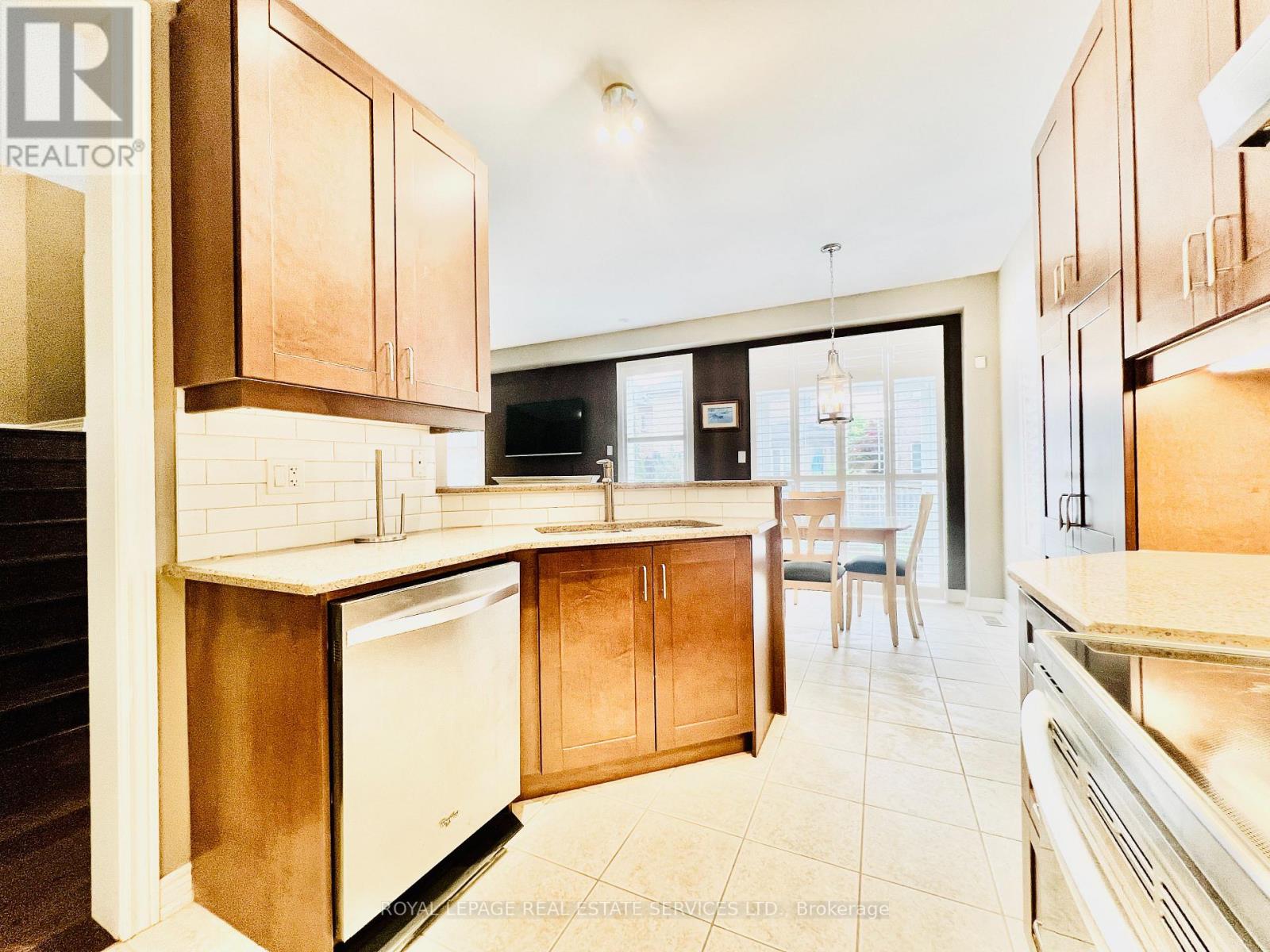 3463 Whilabout Terrace, Oakville, Ontario  L6L 0A7 - Photo 17 - W13598728