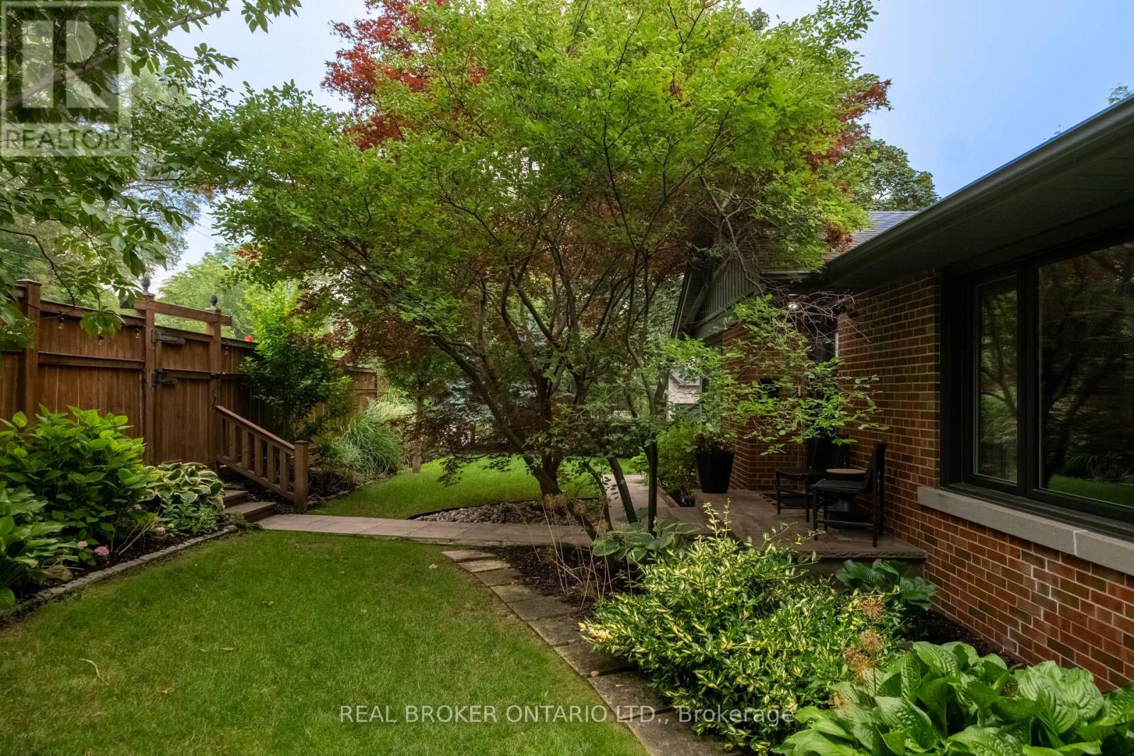 147 Thompson Avenue, Toronto, Ontario  M8Z 3V1 - Photo 37 - W13598946