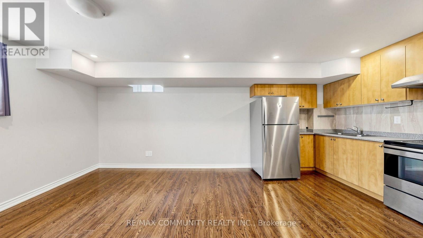 Basement - 5 Mugford Crescent N, Brampton, Ontario L6Y 6A7 - Photo 10 - W13598980