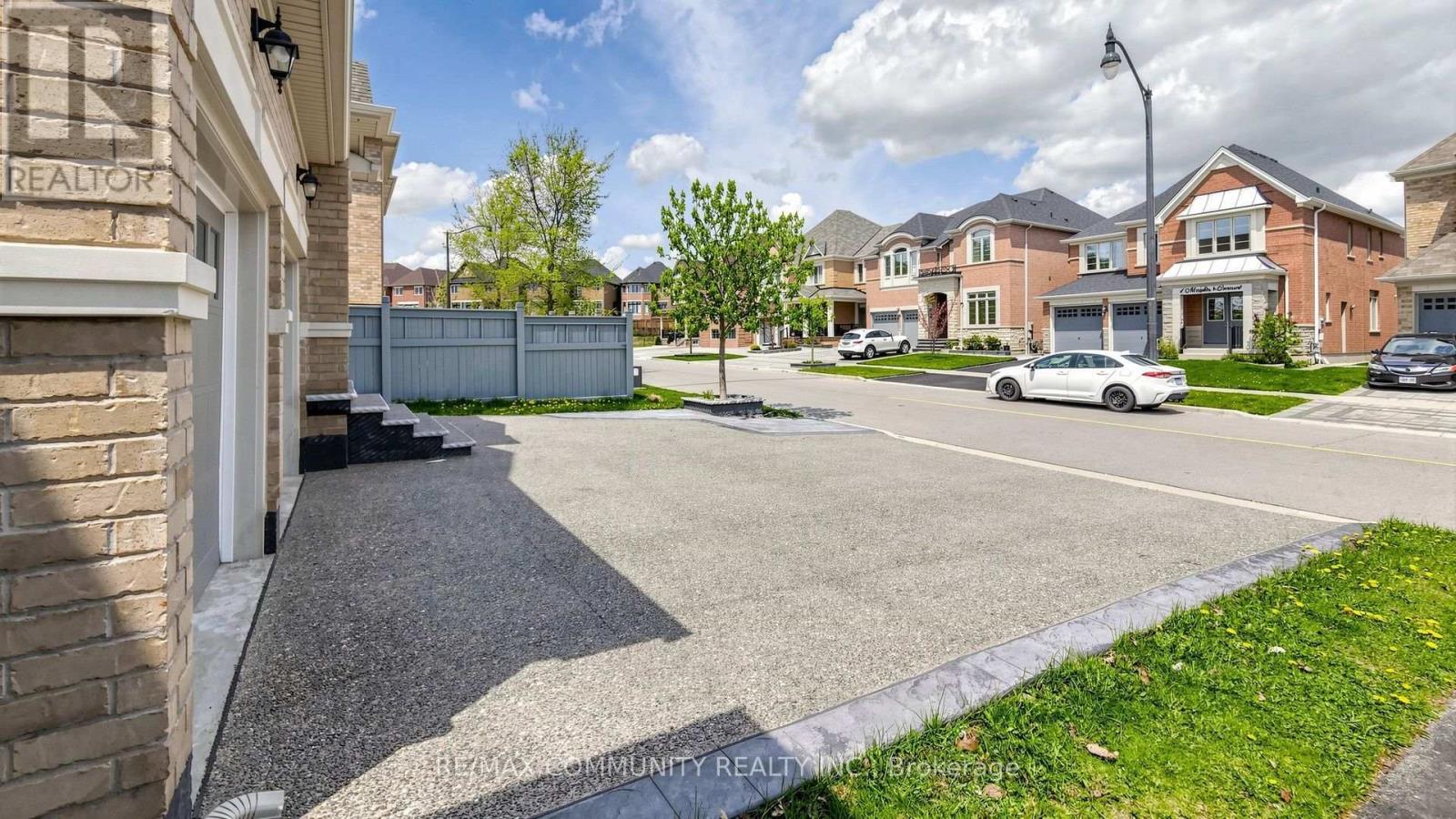 Basement - 5 Mugford Crescent N, Brampton, Ontario L6Y 6A7 - Photo 5 - W13598980