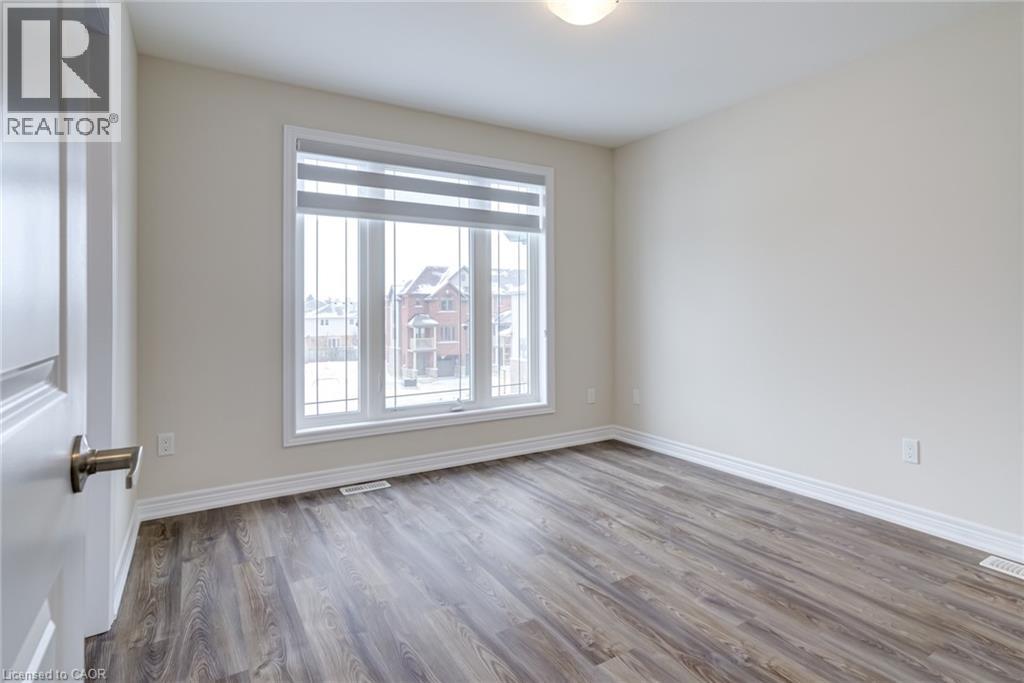 19 Picardy Drive Unit# 22, Stoney Creek, Ontario  L8J 2T7 - Photo 18 - 40850422