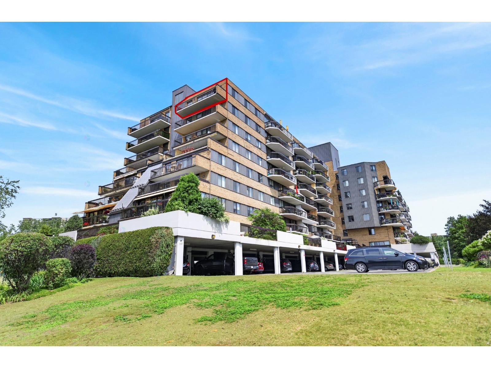 4560 Prom. Paton|#802 Laval (Chomedey) Quebec Canada H7W4W2 2
