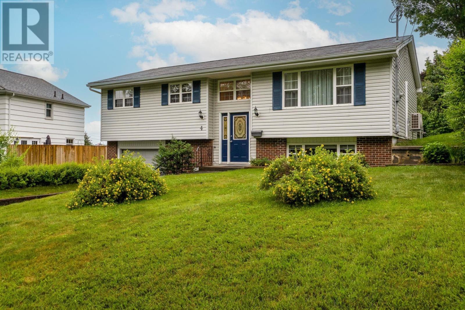 4 Meadowview Drive, Bedford, Nova Scotia  B4A 2C3 - Photo 4 - 202618426