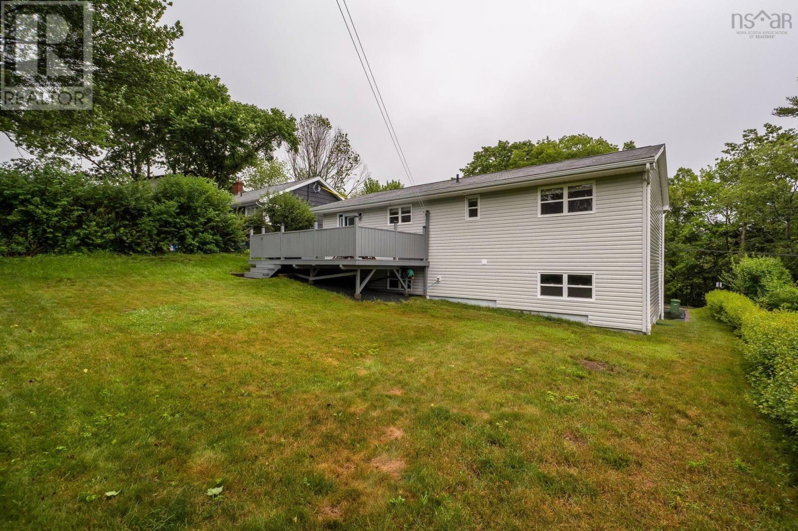 4 Meadowview Drive, Bedford, Nova Scotia  B4A 2C3 - Photo 37 - 202618426