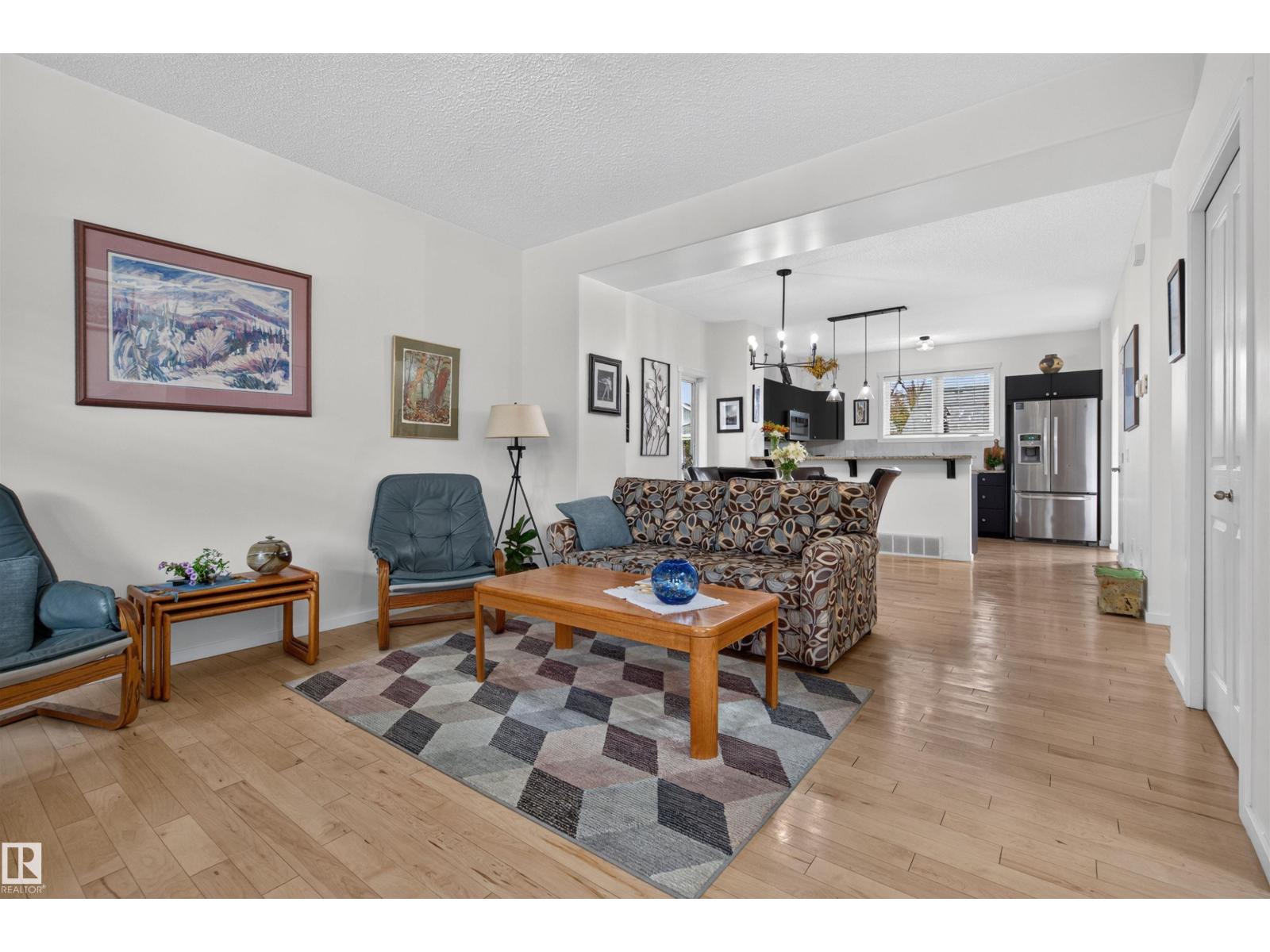 4065 Morrison Wy NW, Edmonton, Alberta  T5E 6S3 - Photo 5 - E4500319
