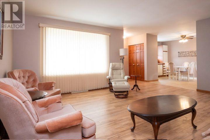 2608 Ridgeway Street E, Thunder Bay, Ontario  P7E 5K3 - Photo 2 - TB2601994