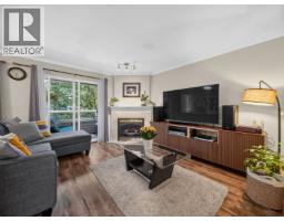7 828 W 16TH STREET, North Vancouver, British Columbia