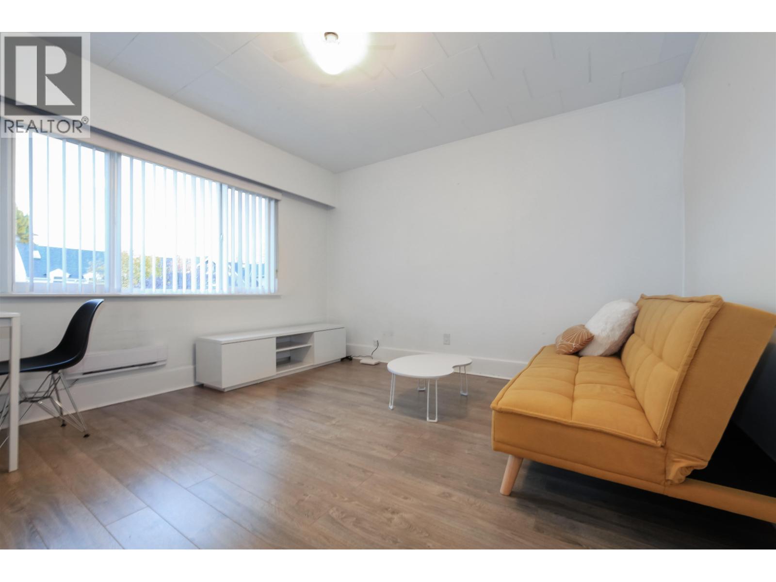 Top-Floor 315 W 19TH AVENUE, Vancouver