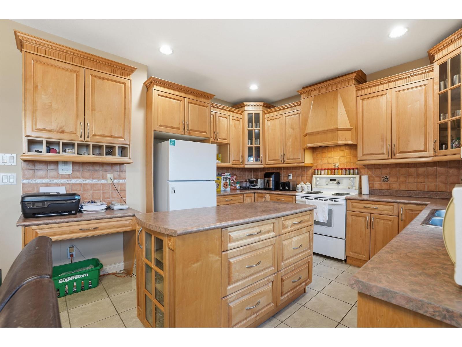 6593 125a Street, Surrey, British Columbia  V3W 6S9 - Photo 16 - R3118216