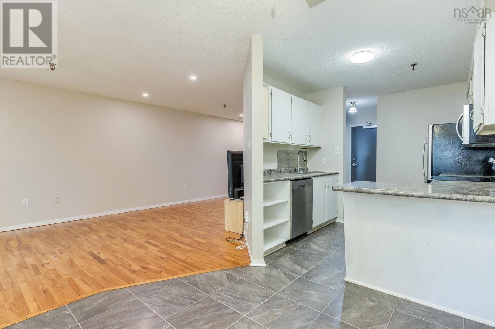 #212 2080 Quingate Place, Halifax, Nova Scotia  B3L 4R9 - Photo 9 - 202618477