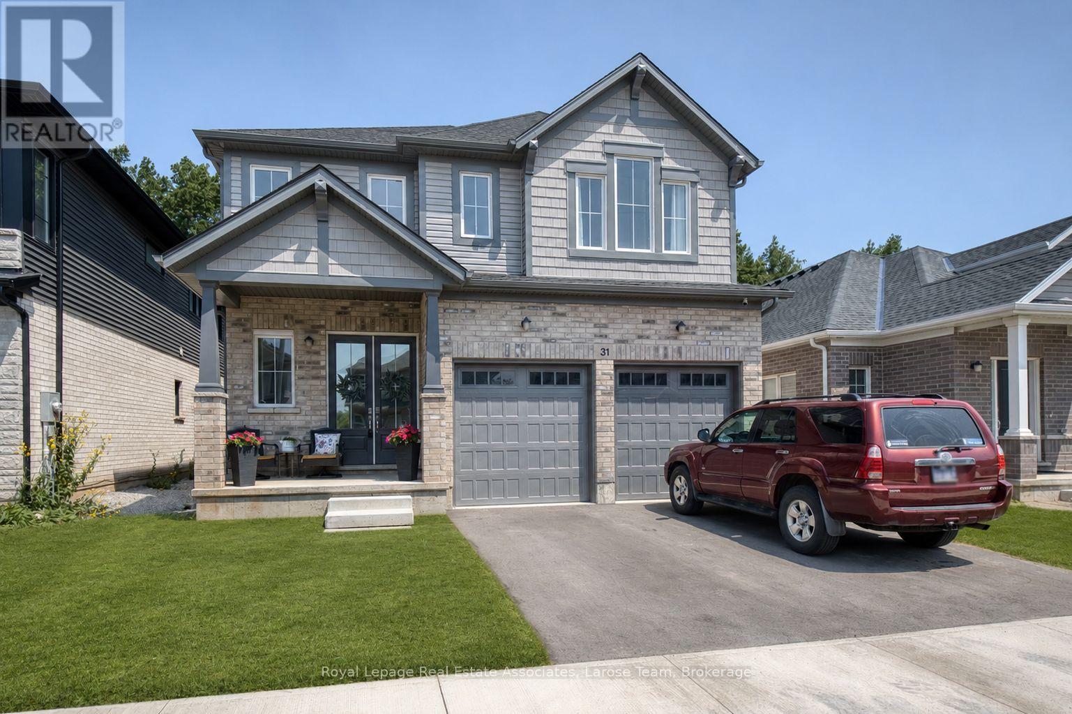 MAIN AND 2ND FLOOR - 31 WILLSON DRIVE, Thorold (Hurricane/Merrittville)