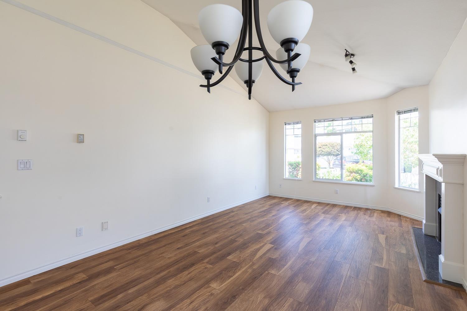 49 5708 208 Street, Langley, British Columbia  V3A 8L4 - Photo 7 - R3147660